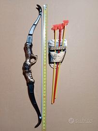 Arco con frecce per bambini – Gioco di mira