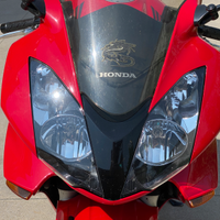 Honda VFR 80p Vtec 32k km originale