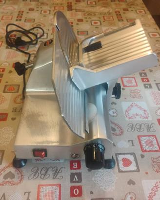 AFFETTATRICE FAC F220