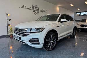Volkswagen Touareg 3.0 V6 tdi Elegance 231cv 1Prop