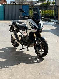 X-ADV 750 SPECIAL EDITION