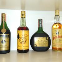 bottiglie di liquore  vintage anni 70 80!