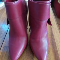 Stivaletti GUESS N.36 con tacco sottile dorato