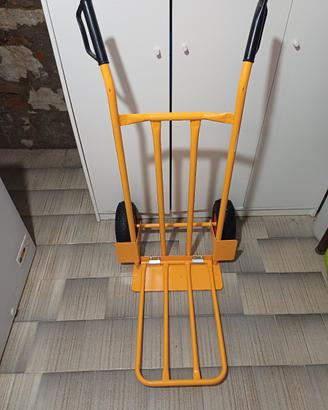 carrello porta pacchi