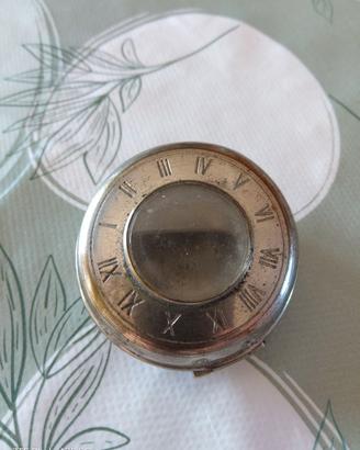 Scatola antica per orologio tascabile