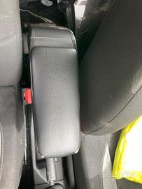 BRACCIOLO CENTRALE DACIA Sandero Serie STEPWAY bra