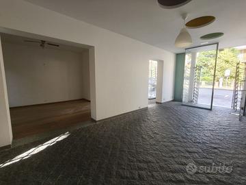 Negozio nel cuore del centro storico