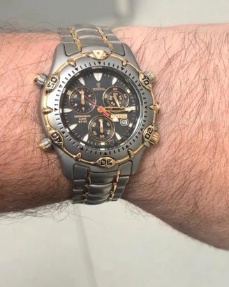 orologio cronografo titanio oro