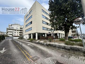 UFFICIO MODERNO Mq. 79 a VICENZA