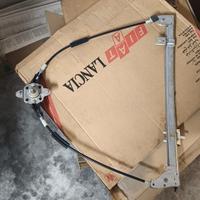 Alzavetro anteriore dx Fiat punto 3 porte 93 - 99