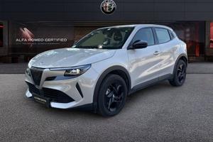 Alfa Romeo Junior 1.2 145CV Hybrid eDCT6 ibrida
