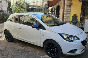 Opel Corsa Black Edition