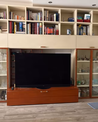 Mobile libreria, porta oggetti e porta TV
