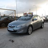 Opel Astra 1.7 CDTI 110CV Cosmo MOLTO BELLA