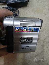videocamera jvc 700x