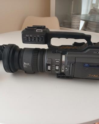 Sony DRS 150