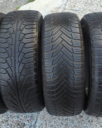 Gomme  Pneumatici Invernali  205 55 16  Dacia