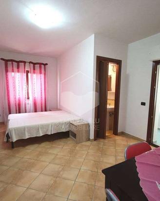 Monolocale con posto auto