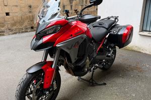 Ducati Multistrada V4S Travel & Radar