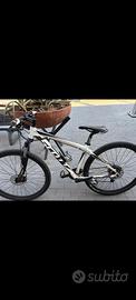 bicicletta Scott MTB 
