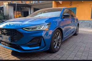 Ford Focus st-line 125 CV mild hybrid
