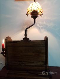 Antico porta lume in legno ed ottone