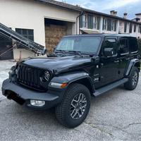 Jeep Wrangler Unlimited Sahara Hybrid 2.0 plug-in