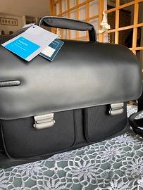 PIQUADRO CARTELLA PORTA PC