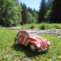 Titolo: Modellino Maggiolino VW – "Soda Can Art" –