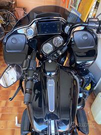 Harley-Davidson Road Glide C.V.O. - 2019