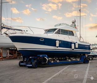 Beneteau Antares 10.80 fly bridge