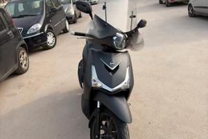 Scooter Sym HD 300