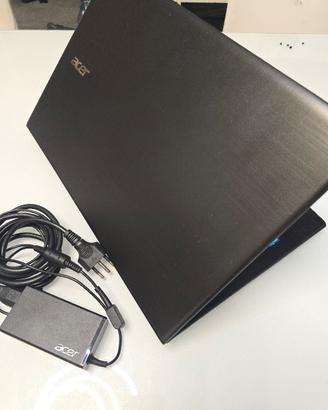 Notebook Acer Aspire E5-575G, i3, 8gb ram SSD+HDD