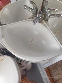 mobiletto lavabo ad angolo camper adria