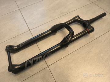 Rock Shox Lyrik Select RC 29" Boost 160mm Tapered