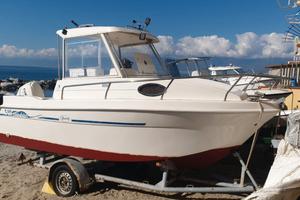 Saver  540 cabin  fisher  pronta in acqua