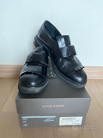 Mocassino frange in pelle nera Elvio Zanon, 39.