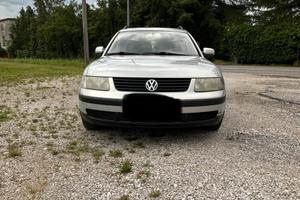 VW Passat 1.8 Benzina Station Wagon