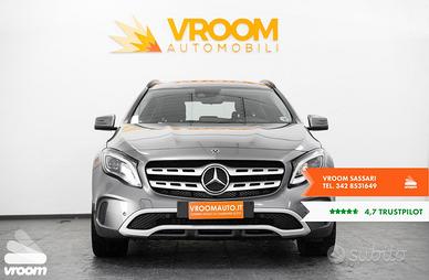 MERCEDES GLA (H247) GLA 200 d Automati...