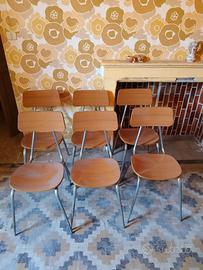 Sei sedie in formica