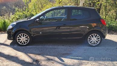 Renault Clio 3p 1.2 tce Le Iene 100cv