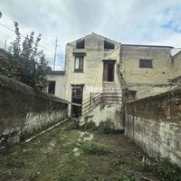 SOLUZIONE INDIPENDETE CON GIARDINO