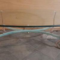 tavolino da salotto in ferro battuto e vetro