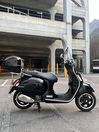 Vespa 300 come NUOVA
