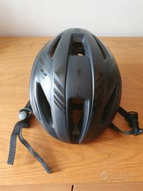 casco uomo per bicicletta