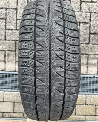 Gomme invernali 215/ 60R17C