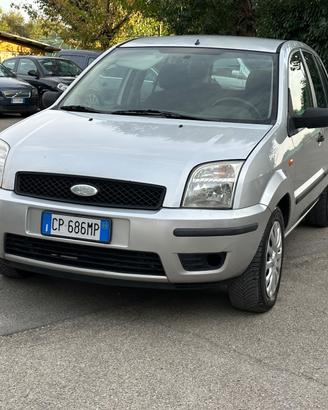 Ford Fusion 1.4 16V 5p. Leather