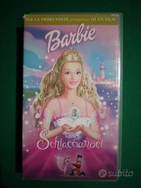 Videocassetta "Barbie e lo schiaccianoci" +omaggio
