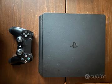 Play Station 4