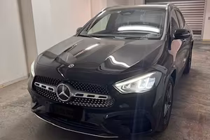 MERCEDES GLA 200D AUTOMATIC PREMIUM